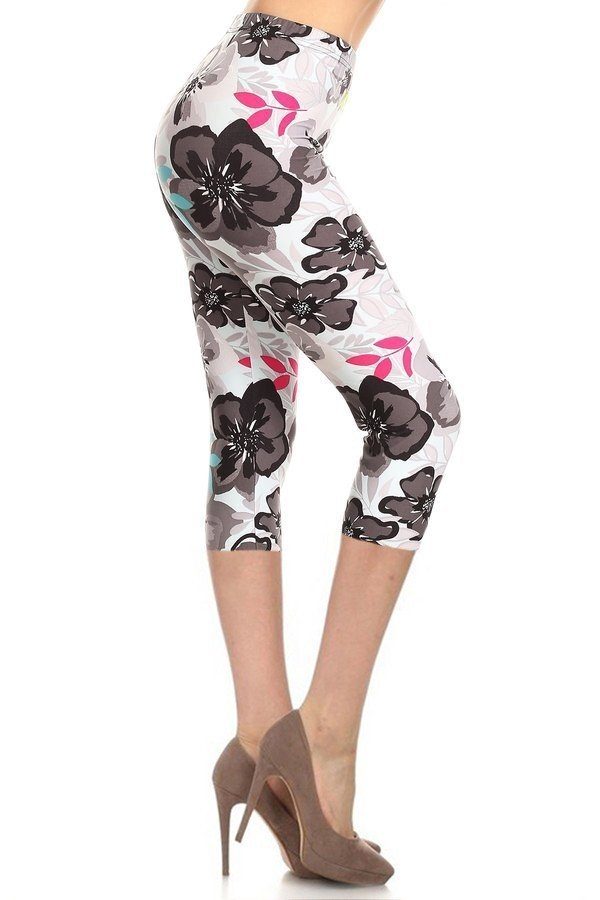 High Waisted Floral Printed Knit Capri Legging